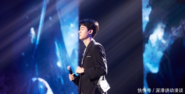 龚俊晒彩排照,贪财的人间百灵鸟龚俊,今晚将一展歌喉啦!