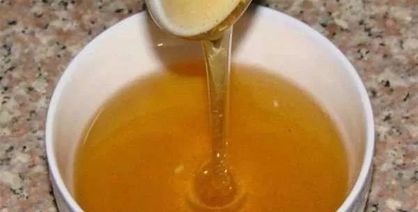 野钓|野钓必杀饵料,通杀青草鲤,大鱼一条接一条,拉杆到手臂疼