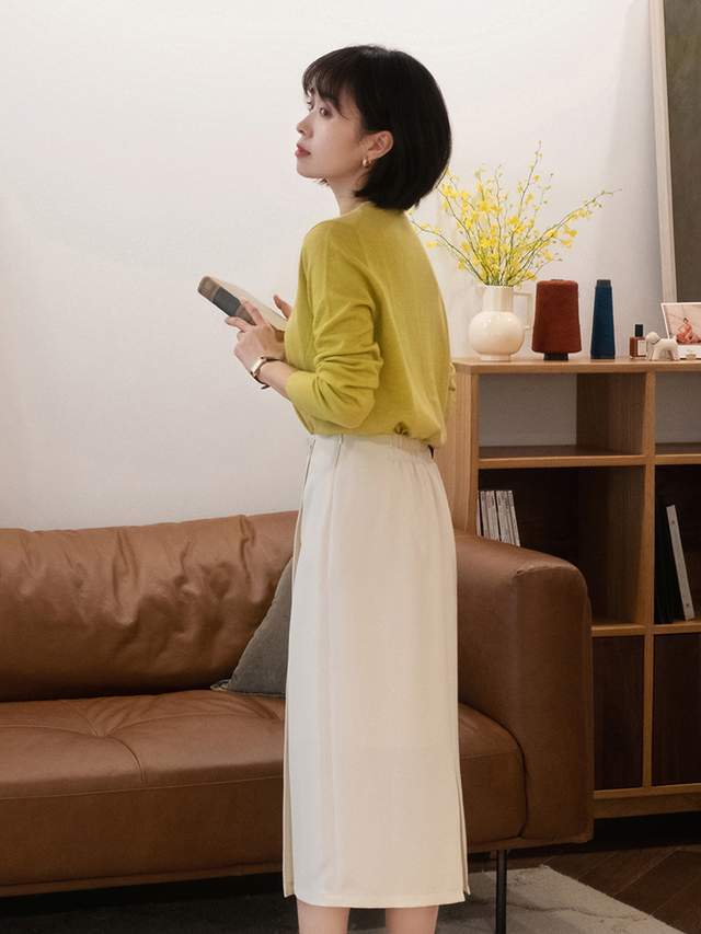 搭配|秋季来临,针织吊带裙搭配针织阔腿裤,碰撞出的