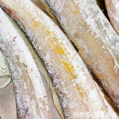 #鲜到鲜得，月满中秋，沉鱼落宴#落宴鱼蒜头大酱酿鱼香