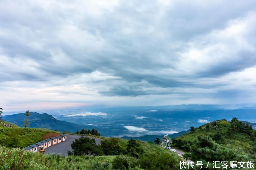 中年|湖北这座安逸小城，山水太绝了！难怪顶流文豪都写诗点赞