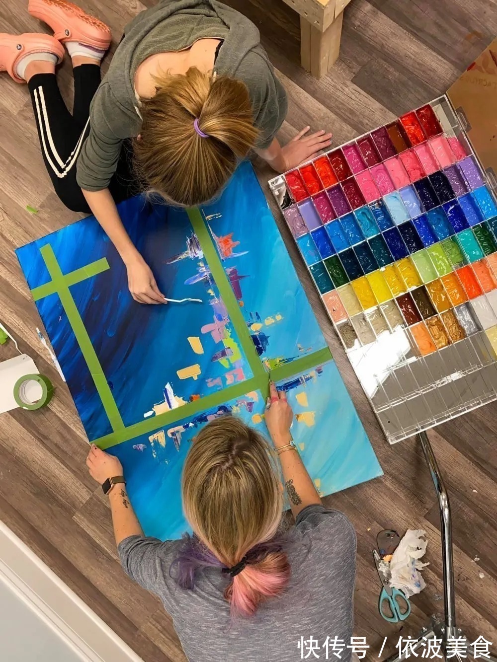 夏威夷&从没学过美术的她,用简单粗暴技法画画,让她成为了百万富豪