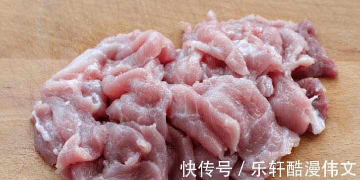 黄瓜炒肉片|炒瘦肉怎么做才嫩滑切好直接炒不对，教您正确做法，嫩滑不柴