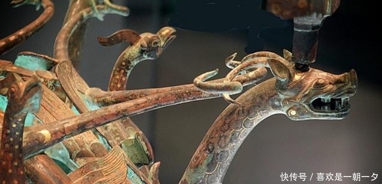 王陵|农民一脚踩出王陵,其中一件国宝被压变形,专家修复后惊艳世人