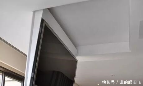 惊喜|单身小姐姐为方便,在20㎡小房处处“挖坑”,随手一掀就是惊喜!