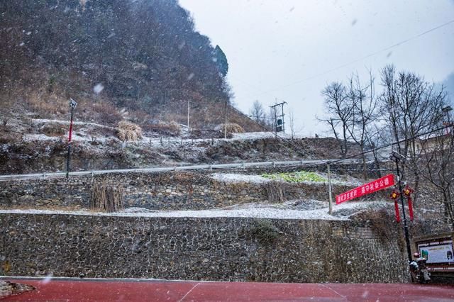 马桥镇|自驾保康尧治河，雪行高山峡谷，发现一幅水墨丹青