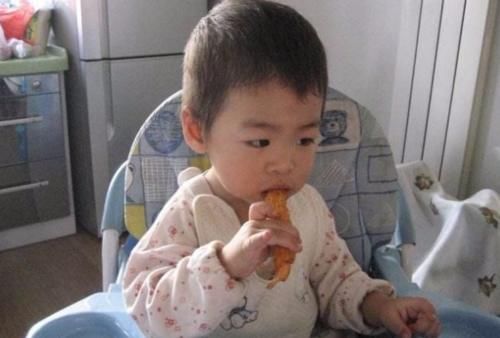 别再早上给娃吃鸡蛋了，不但会让疾病找上门，还会“惹怒”脾胃