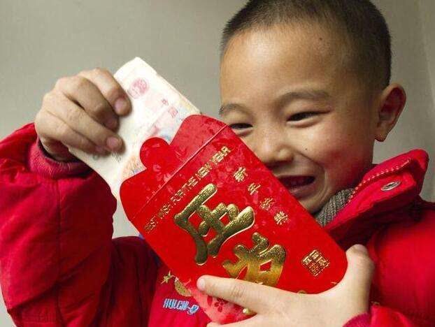 打游戏|孩子专注打游戏,2400元压岁钱被妈妈悄悄顺走,还以为丢掉了