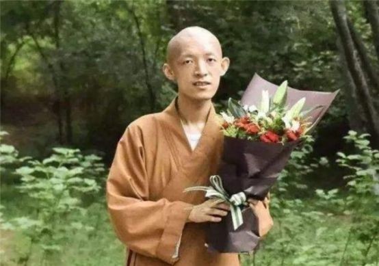 天才少年!那个拒绝世界名校,不顾家人反对出家当和尚的数学天才,后悔吗