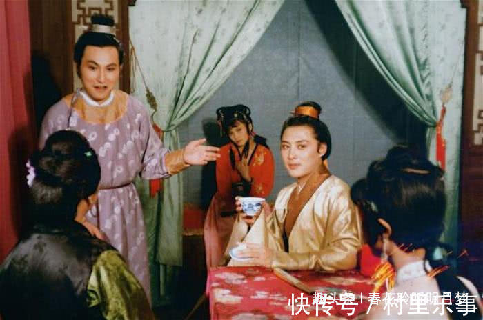 贾珍$红楼梦里贾珍前妻的身份,隐藏着一个重要的秘密