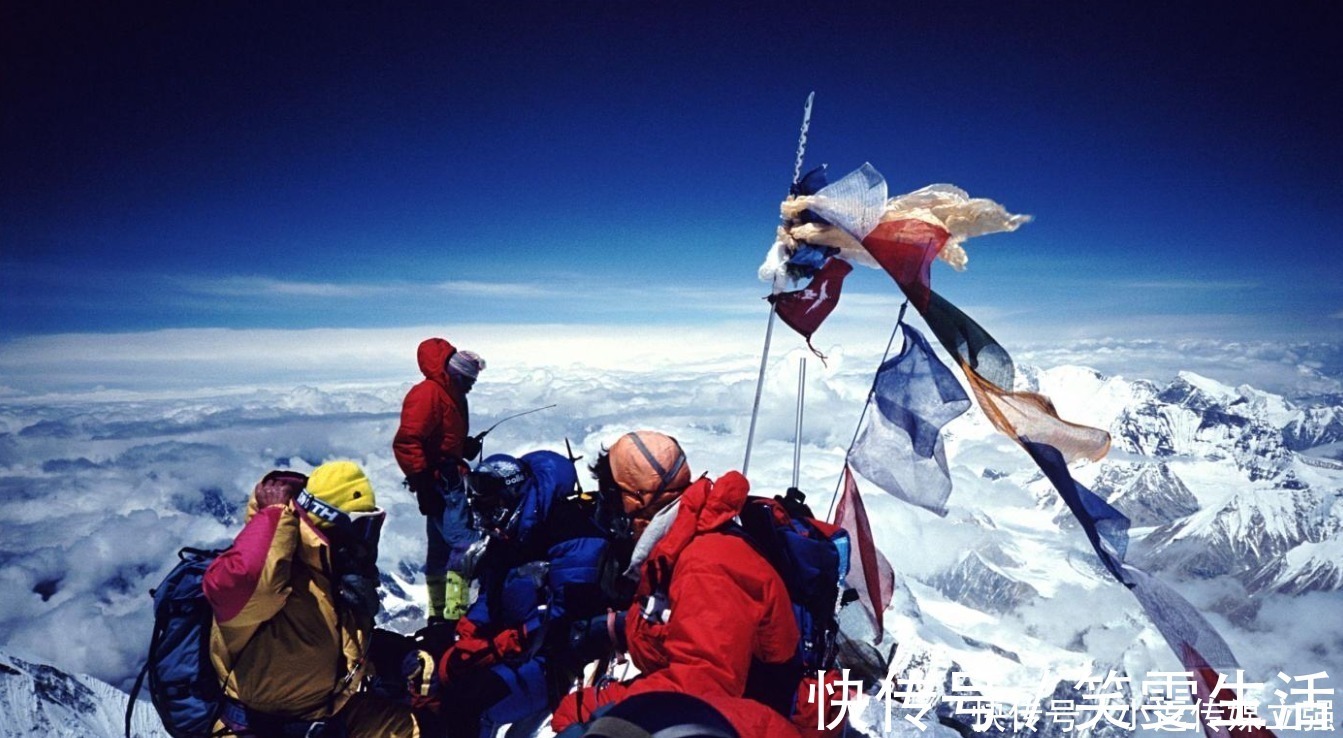 遇难者|无数挑战者在珠峰遇难，为何从未见直升机救援？直升机：做不到啊