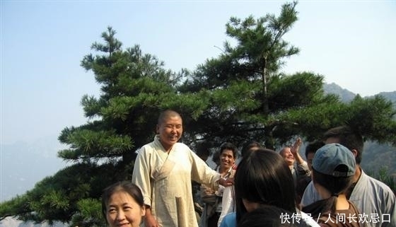 上万人“隐居”终南山,真的是远离世俗?当地村民却直摇头