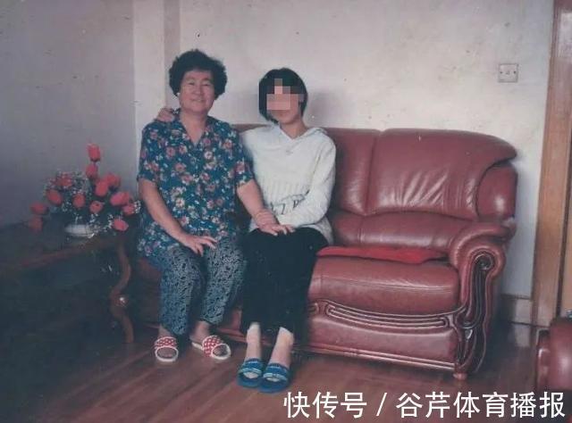 出国留学|女儿出国留学17年音信全无,父母身患癌症,她却改名换姓成为教授