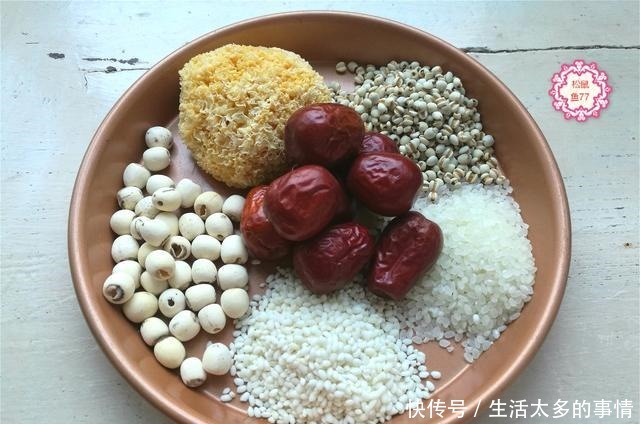 冬季干燥火气大,隔三差五煮一碗这粥,不上火睡得好,一觉到天亮