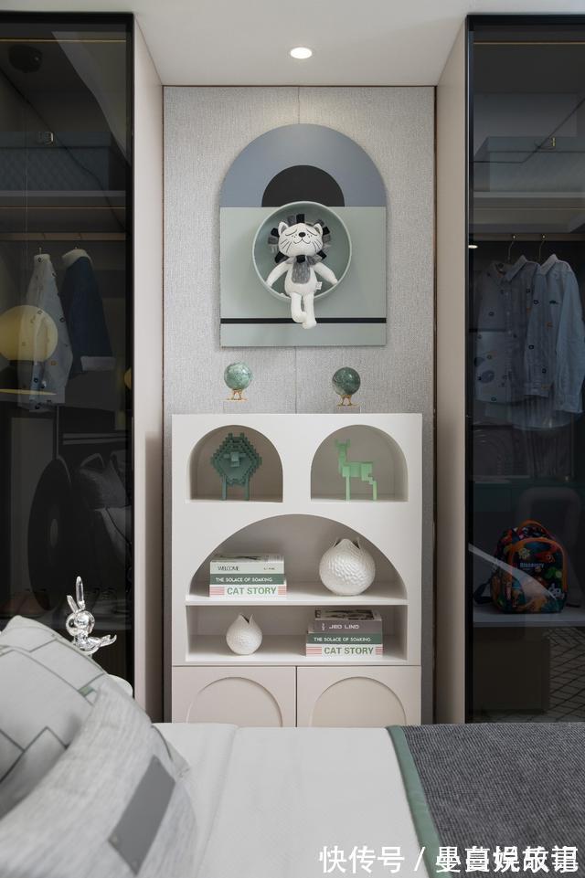 书房|这对夫妻晒出146㎡之家,一点都不豪华的“中式”,却被深深迷住