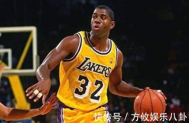 约翰逊|盛名满天下!盘点NBA最受欢迎的十大球星:前三名实至名归!