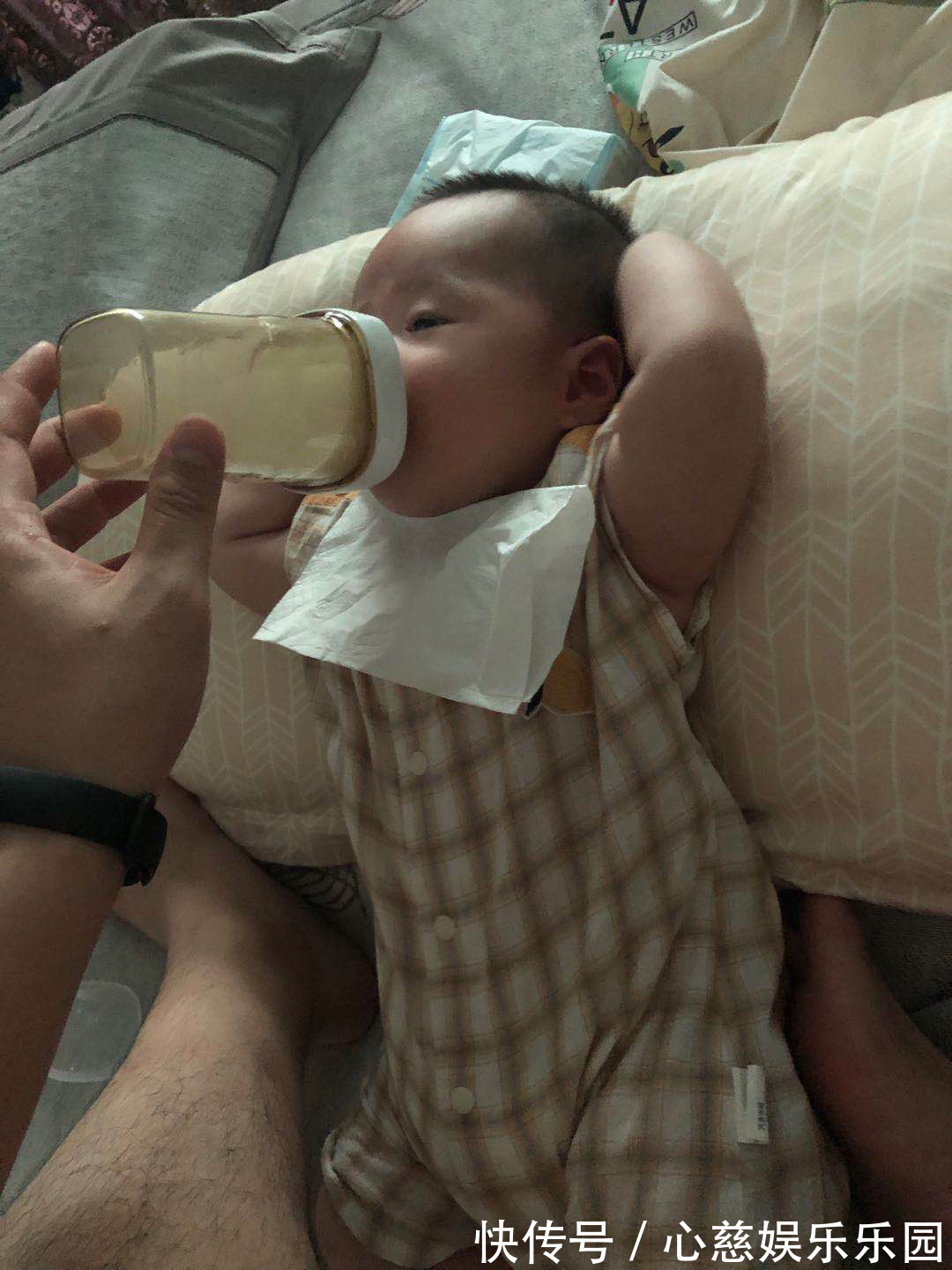 睡眠质量|宝宝什么时候戒夜奶?最好不要超过这个月,影响发育还不长个