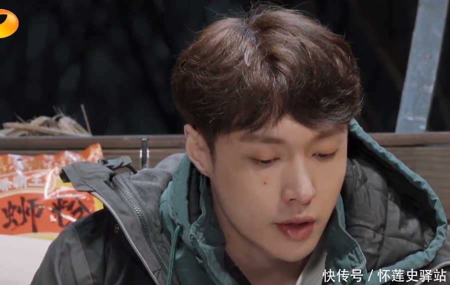 黄磊 黄磊想撮合张艺兴和杨紫,张艺兴拒绝,理由让人心疼