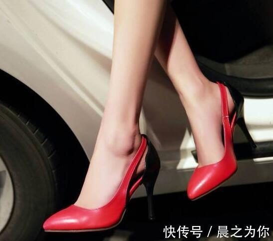 来自信 精细的尖头高跟鞋,秀出女人柔美的魅力,典雅又靓丽!