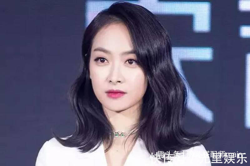 鱼尾卷|女人别再留披肩发了,很显老!今年流行这6款卷发,减龄显脸小