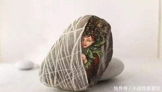 每块|还在疯狂的收藏奇石?只要给石头赋予“灵魂”,每块石头都是奇石