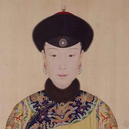 皇后|清朝皇后彩色画像，鳌拜义女端庄大气，富察皇后粉丝无数