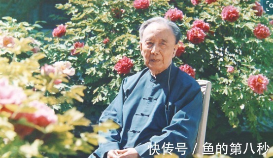 徐广平#郭沫若用四字骂鲁迅,鲁迅加一字回骂,世人笑称就是郭沫若的一生!