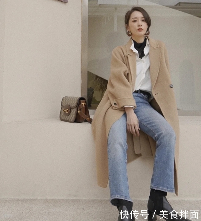 卫衣 40岁以上女人,不要叠穿卫衣了,扮嫩!现在流行叠穿衬衫,特高级