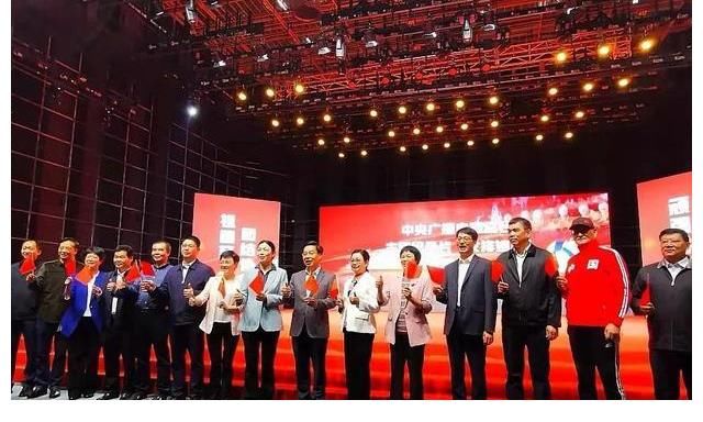 央視《國家記憶》之《女排娘家》首播當夜：圖片記錄剪影與特寫…