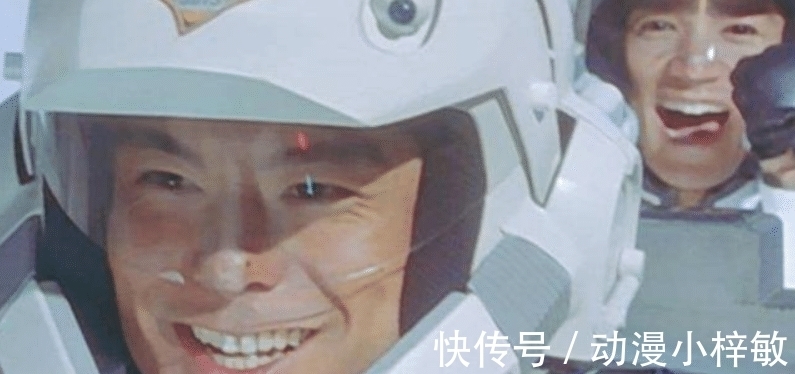 飞燕二号|迪迦奥特曼:为什么胜利队更喜欢用飞燕一号,而不是飞燕二号呢?