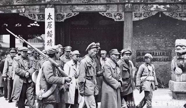 入狱|1950年一伪保长被捕入狱，知其事迹后司令当即下令放人，他是谁？