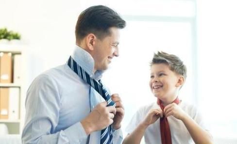 别一直伤害我们的男孩!给父母养育男孩的5条建议