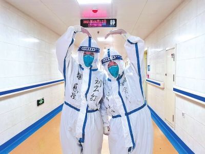 王爱国|撑起“生命之舟”