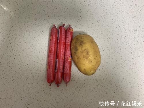 火腿肠|土豆这做法真绝了，一口一个，香脆可口，比薯片还好吃