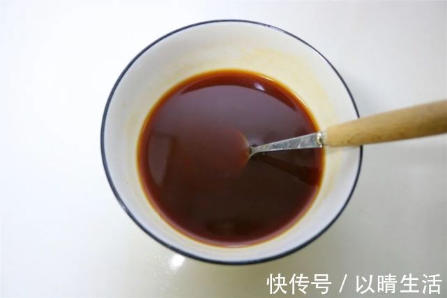 吃法|自从知道白菜这吃法，我家经常做，鲜香多汁，上桌连汤也不剩