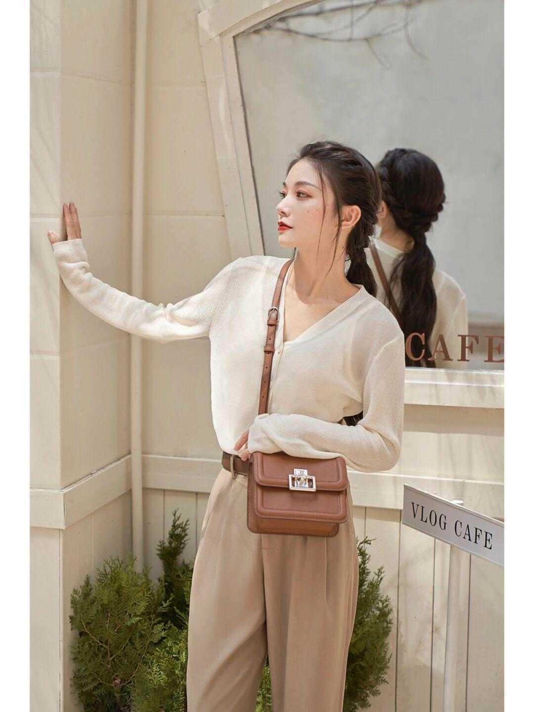 搭配|女生30岁如何穿搭优雅，试试针织衫吧！绝对是高级又温柔