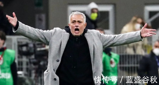逐客令|早上7点!穆帅下达逐客令,24岁中锋租借离队,今夏恐重返皇马!