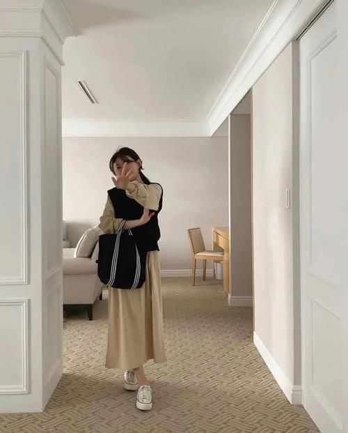 “ 奶奶风 ”毛衣火了 ！今春照着穿，太洋气 ！