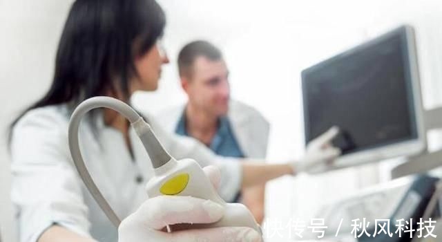 高龄产妇|45岁高龄产妇为要儿子用“命”生三胎,看到胎儿后,医生摇了摇头