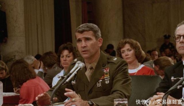 苏联那|西方为何能够轻易解体苏联呢？因为在苏联宪法中找到了一个漏洞