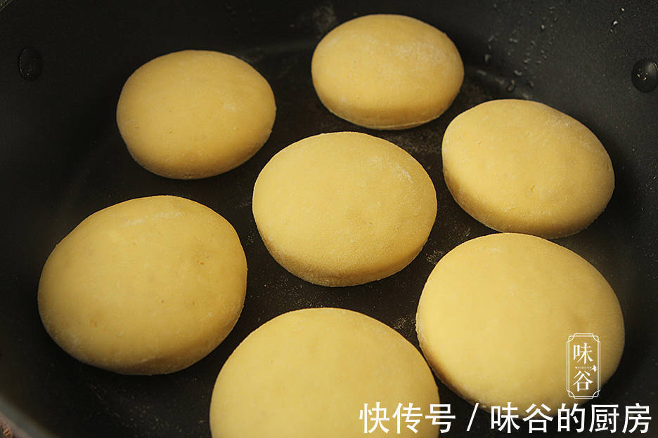 美味|天冷了,馒头包子靠边站,早餐吃它,暄软美味营养高,孩子特爱吃