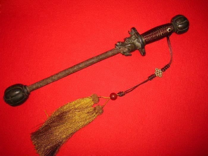 兴唐传!一把古兵器告诉你, 历史上真实的实战“锤”到底什么样!