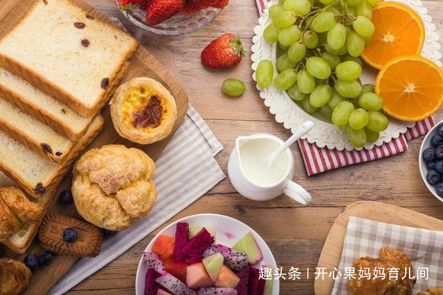 关键期|宝宝如何长出''聪明脑''0-5岁关键期,饮食喂养要做到''四吃''