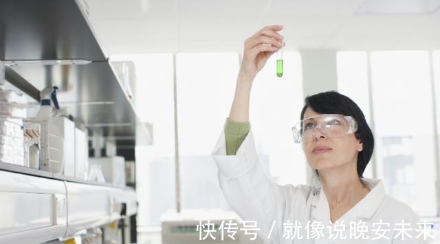 防腐剂 谈“成分”色变!护肤品中的防腐剂、酒精、香精,到底有多可怕!