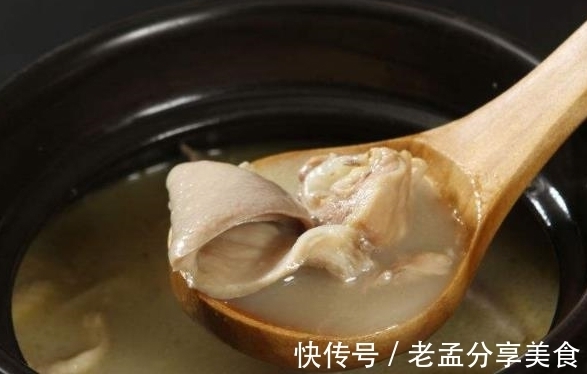 炖的鸡汤总是腥味重？可能是你少了“这一步”，快看看吧！
