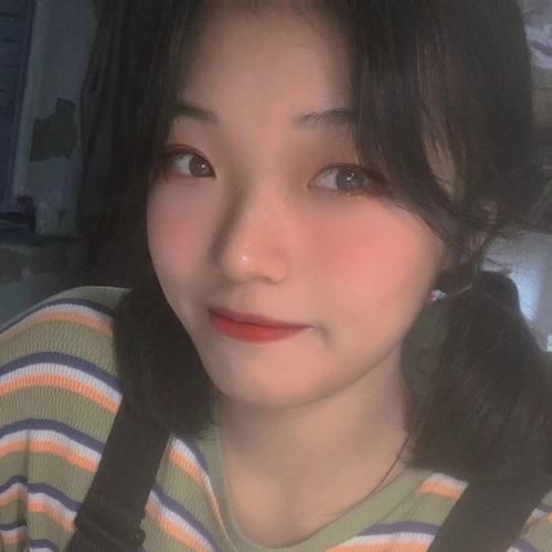 为什么一到卸妆前，我就那么美？|我的化妆台C位 |为什么一到卸妆前，我就那么美？\＂,\＂i10\＂:\＂我的化妆台C位