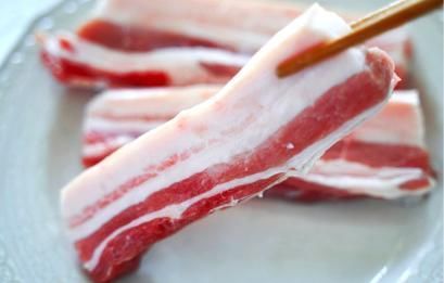 患者|56岁大爷难受的直哭,只是因为便秘,医生:3种冰箱常见物少碰