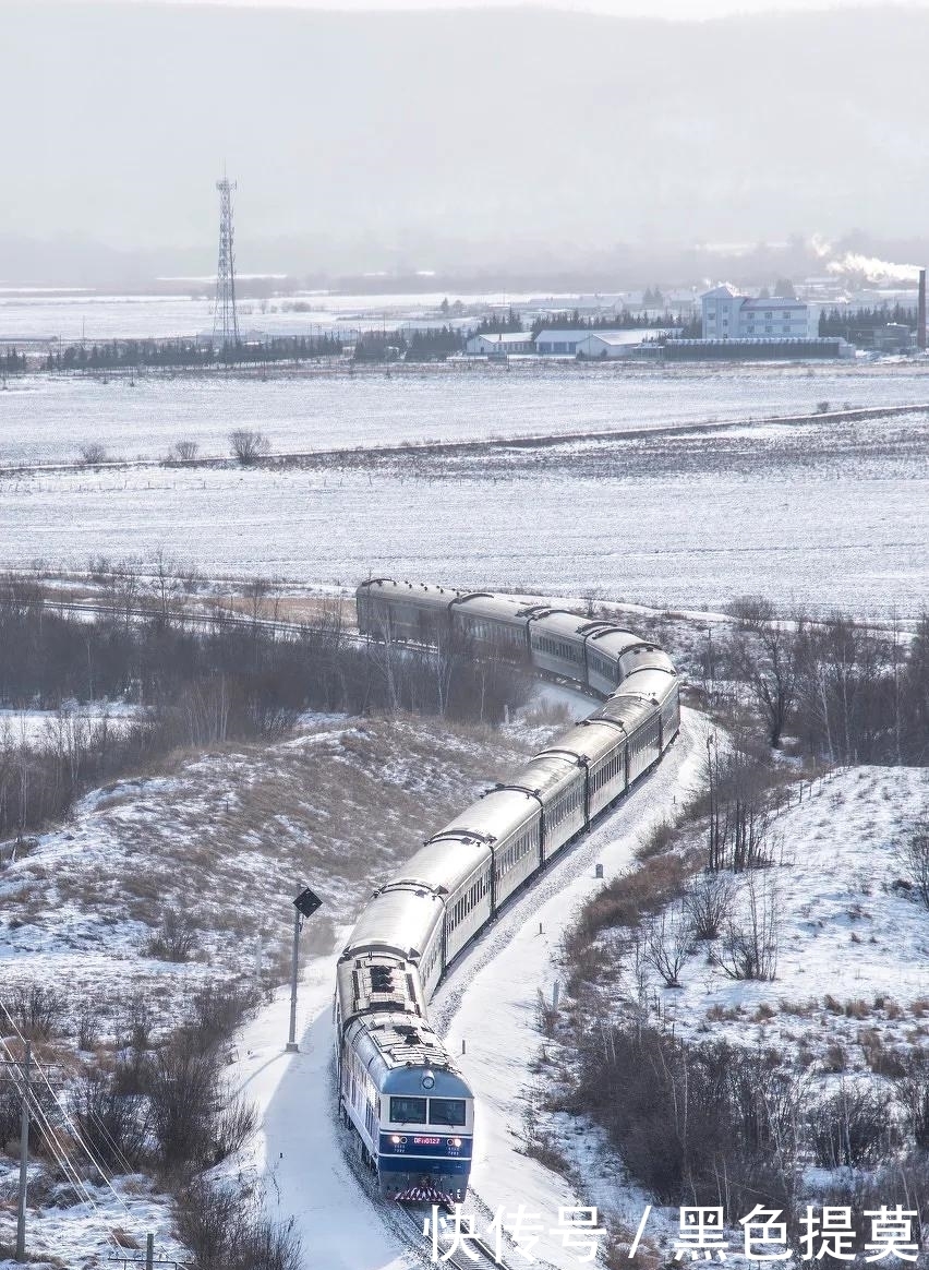 比东北“亚雪”还美的公路，这条小众边境天路，资深驴友都想去！