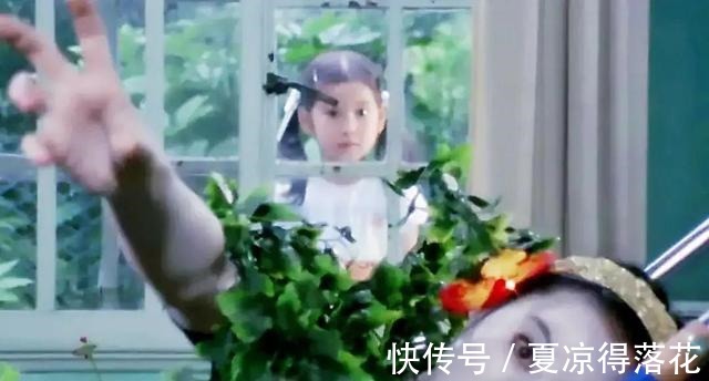 泰罗奥特曼|奥特曼中的怪兽进化史吃人怪兽退出历史舞台，变异生物占据主导