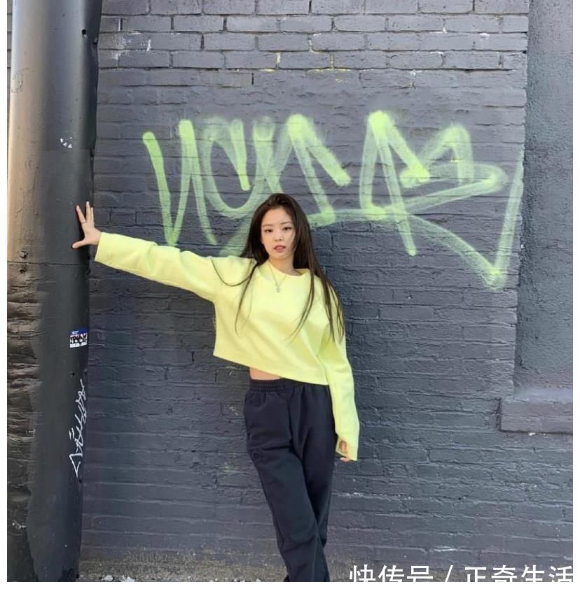 特征|女人脸上有这两种特征,是公认的耐看型,不化妆也很美